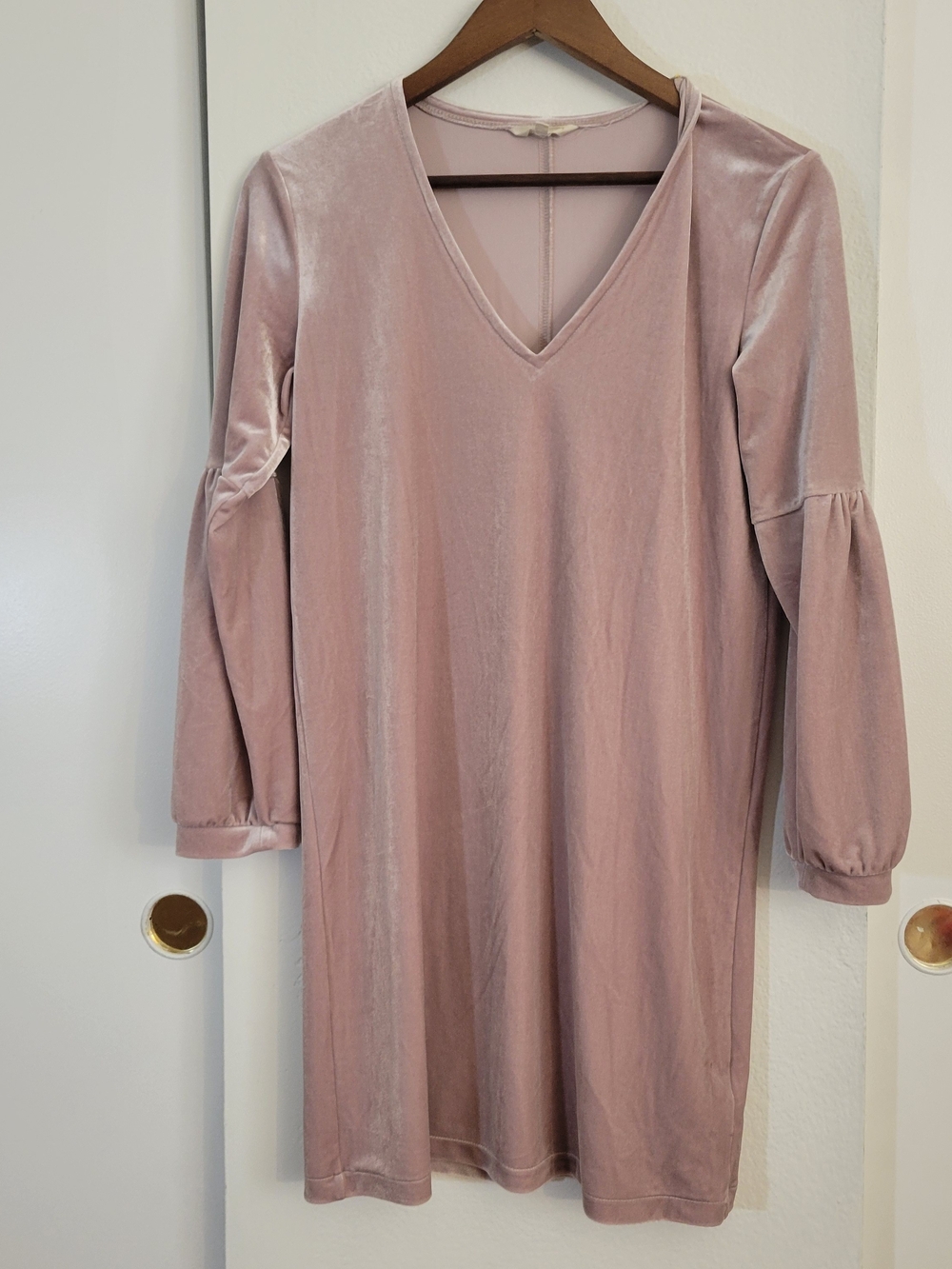 Madewell Mauve Velvet V-Neck Long Sleeve Shift Dress